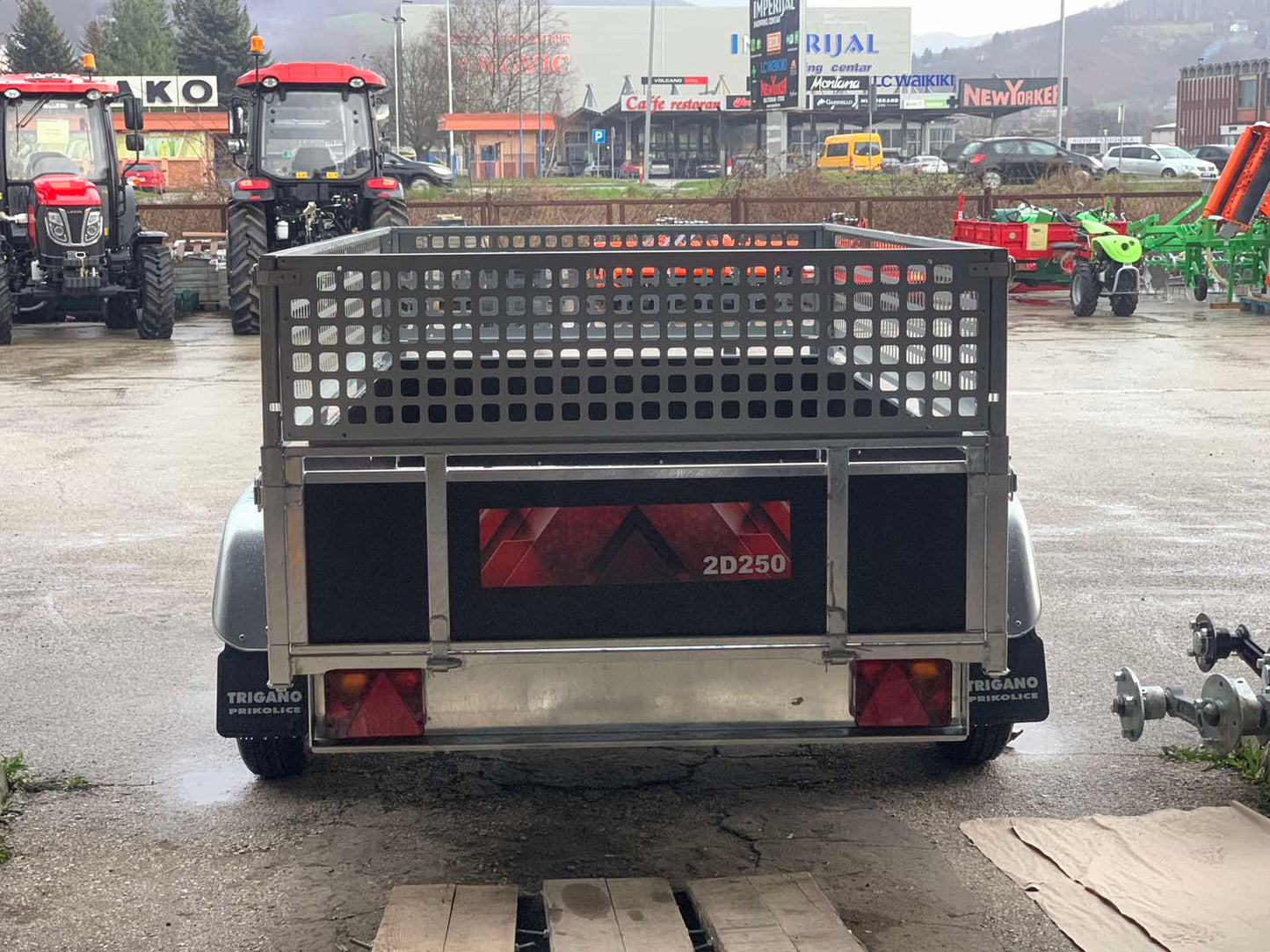 Trigano 2D250