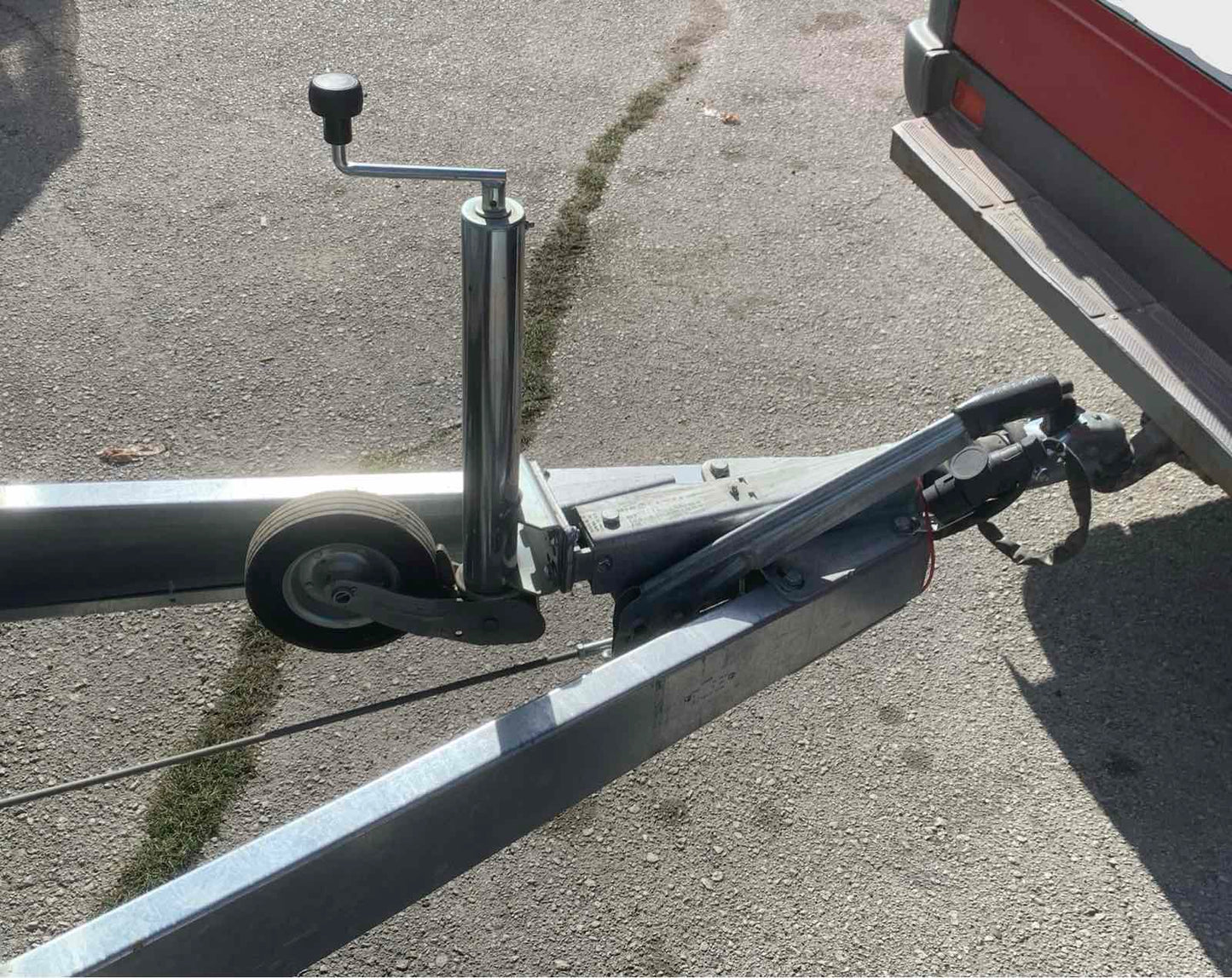 Trigano 2C300