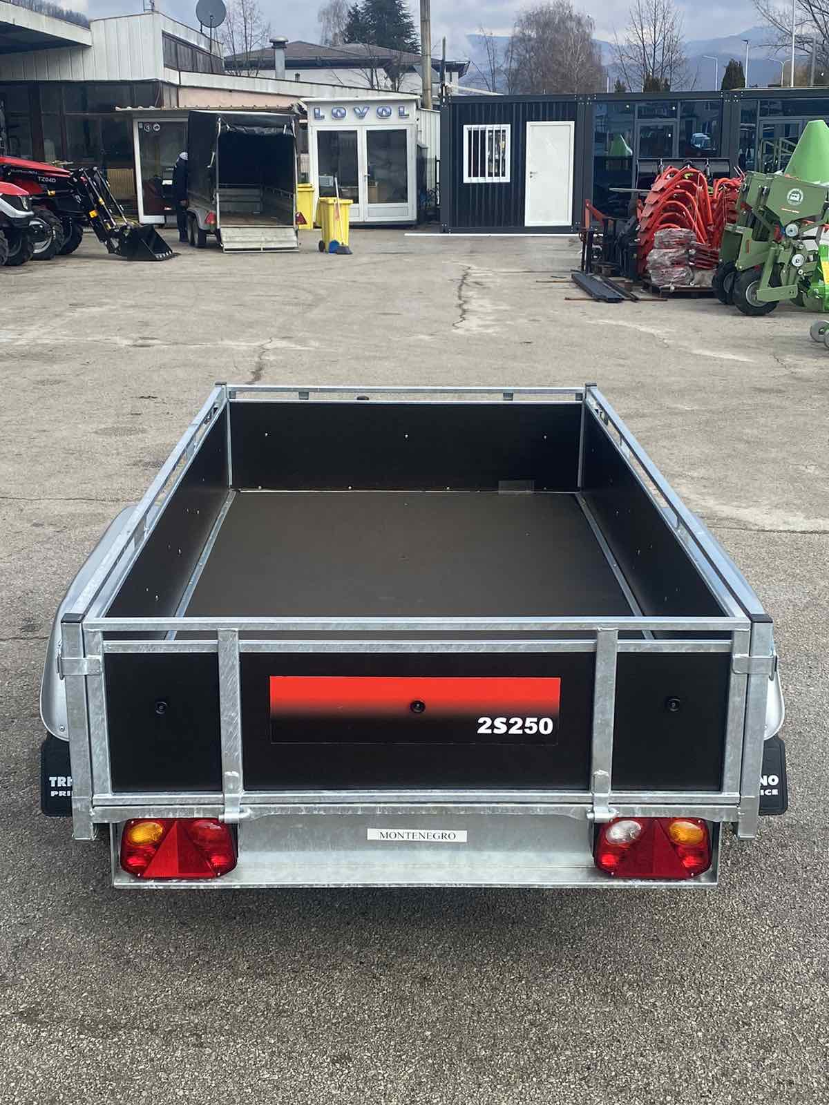 Trigano 2S250