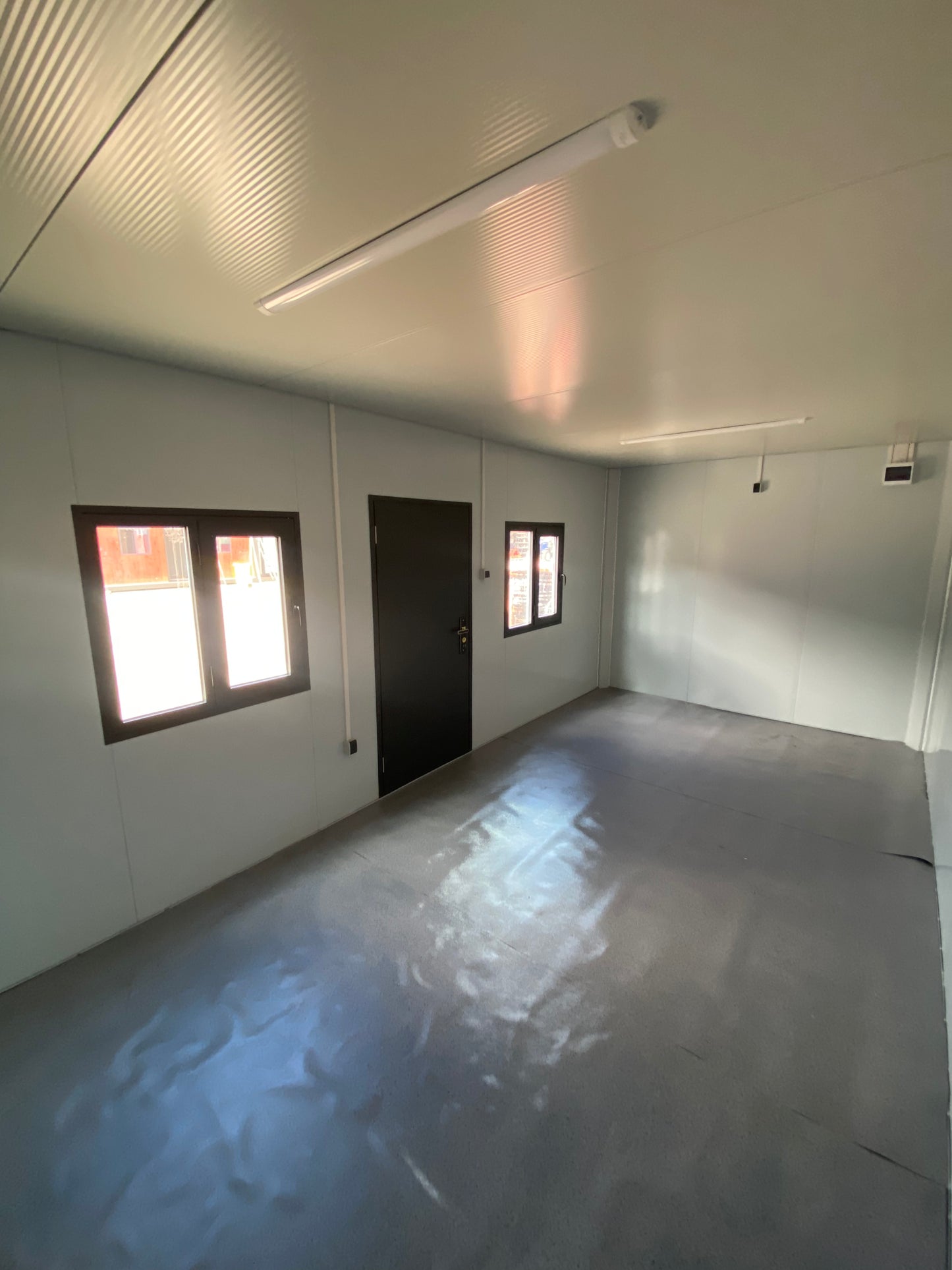 Kontejner 600x300cm Imitacija drveta